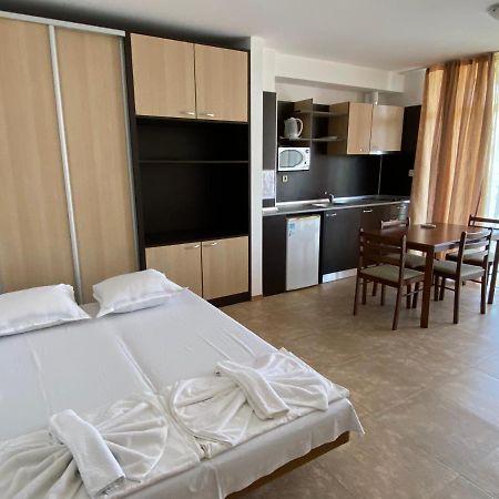 Holiday Apartments Grand Kamelia 阳光海滩 外观 照片