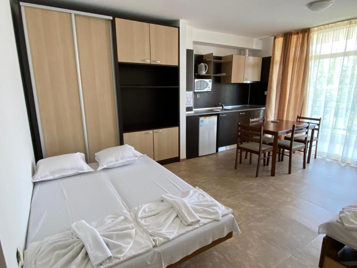 Holiday Apartments Grand Kamelia 阳光海滩 外观 照片