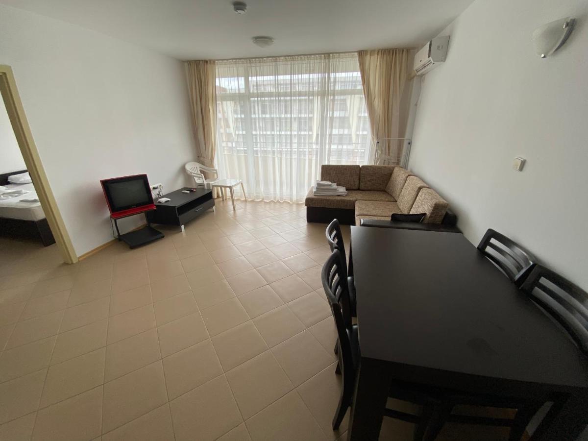 Holiday Apartments Grand Kamelia 阳光海滩 外观 照片