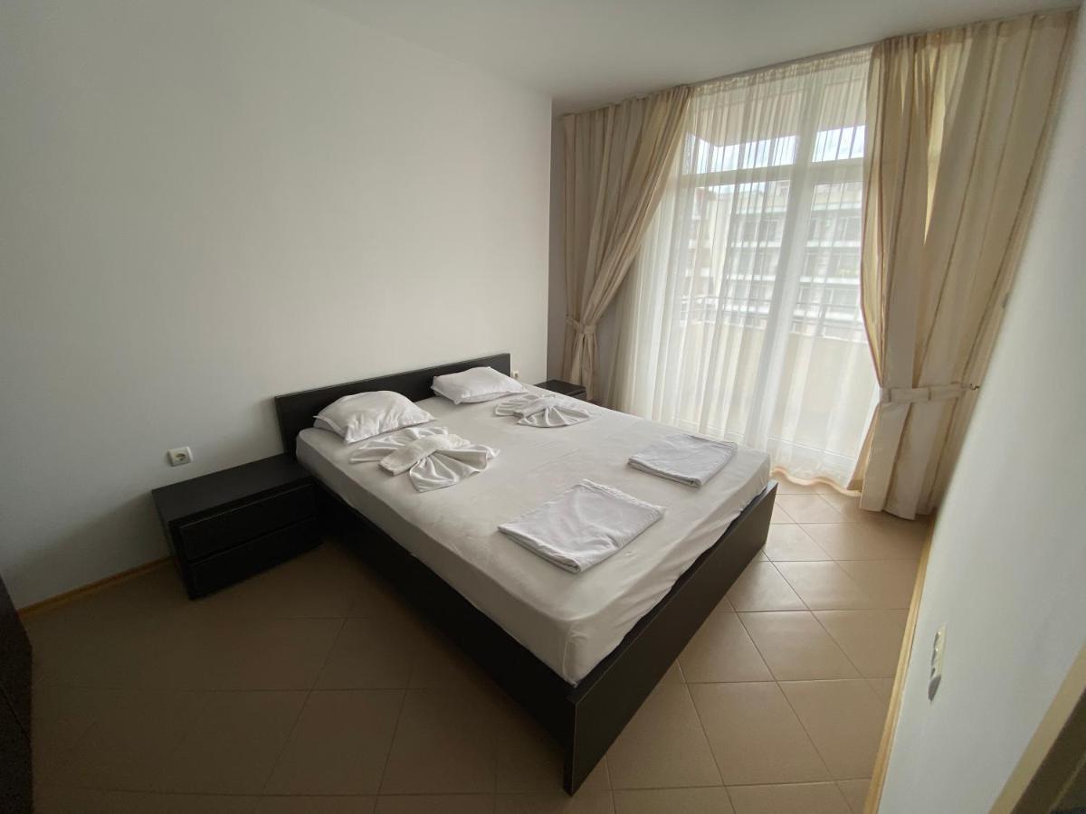 Holiday Apartments Grand Kamelia 阳光海滩 外观 照片