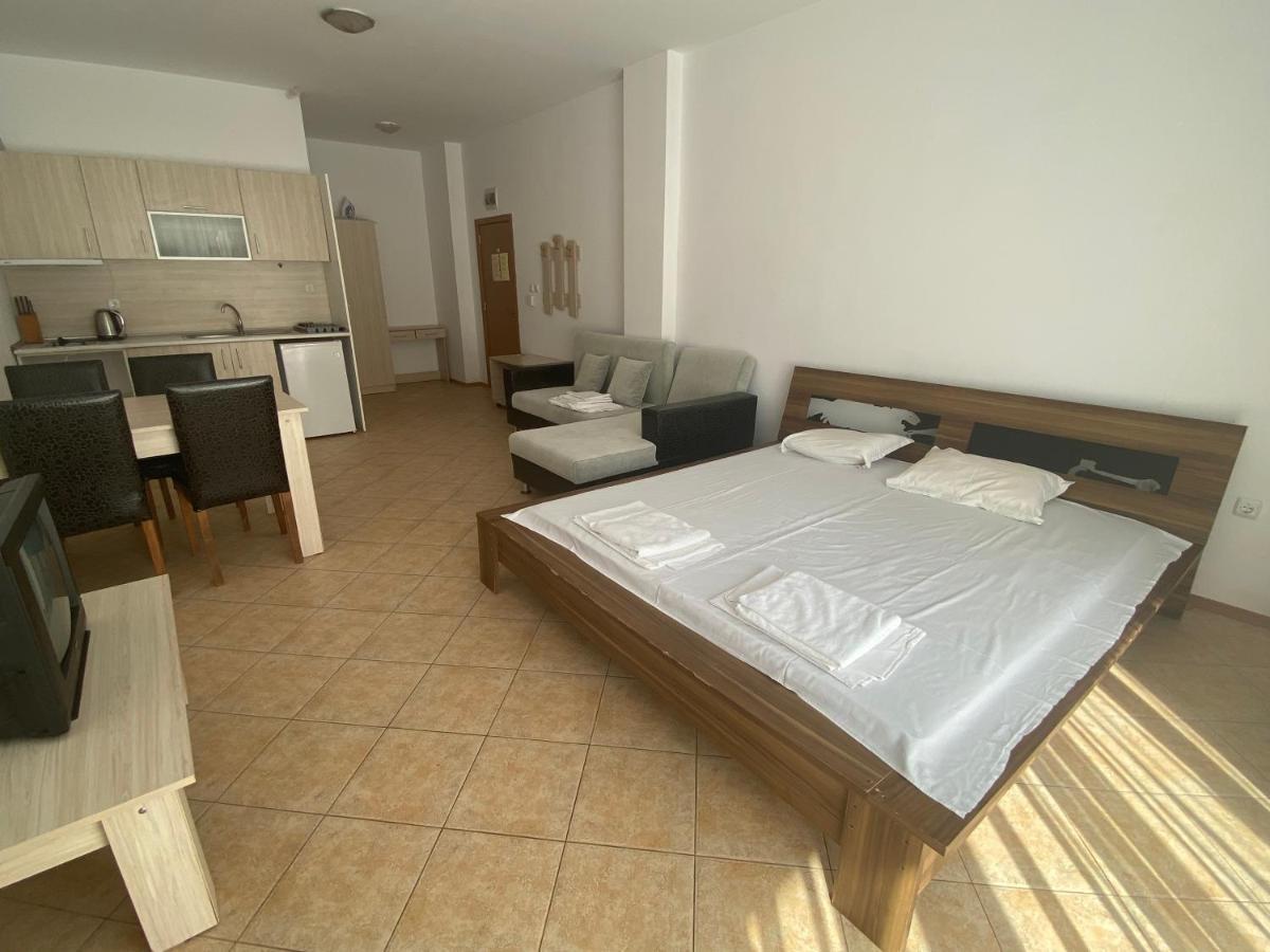 Holiday Apartments Grand Kamelia 阳光海滩 外观 照片